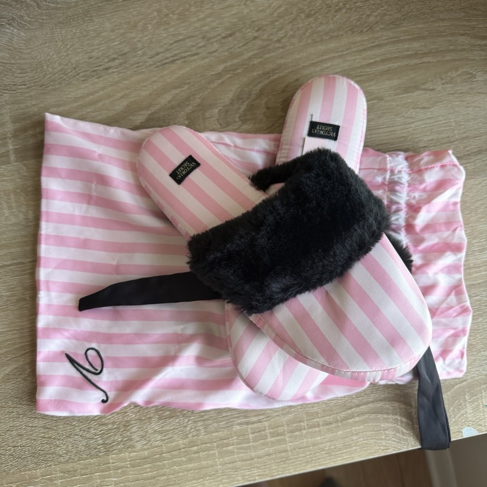 Victoria's Secret Signature Satin Slipper Pink Stripe Black Faux Fur Trim NEW